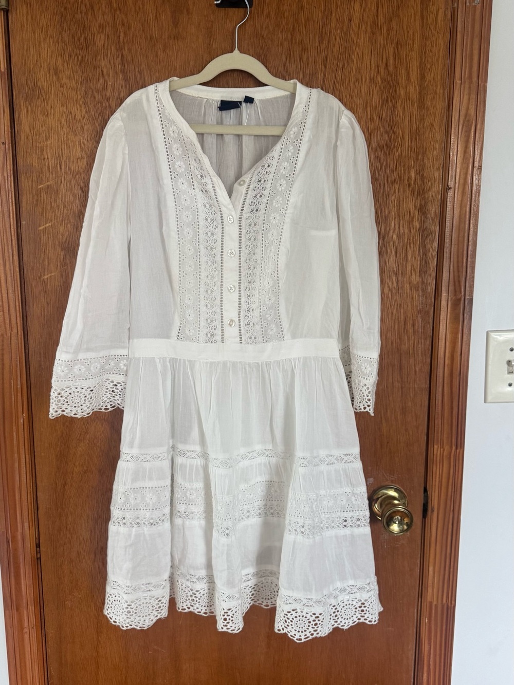 Gap size small petite white dress